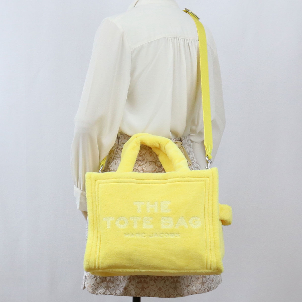 マークジェイコブス MARC JACOBS THE SMALL TOTE トートバッグ H05