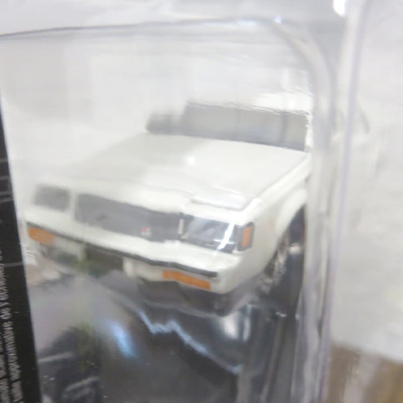 Muscle Machines 1:64 1987 Buick GNX White 【マッスル