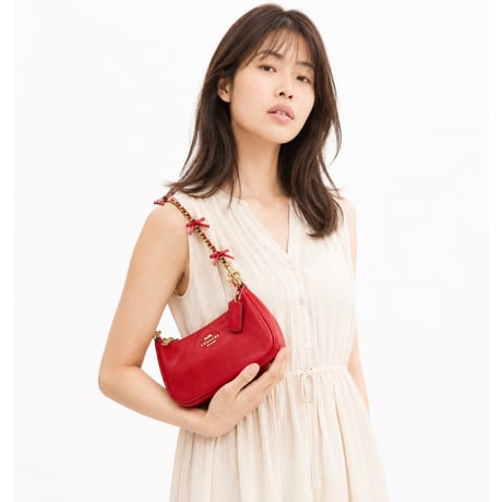 🎀コーチ COACH　テリ ミニ クロスボディ バッグ・ボウ　CDW68 IMCNT