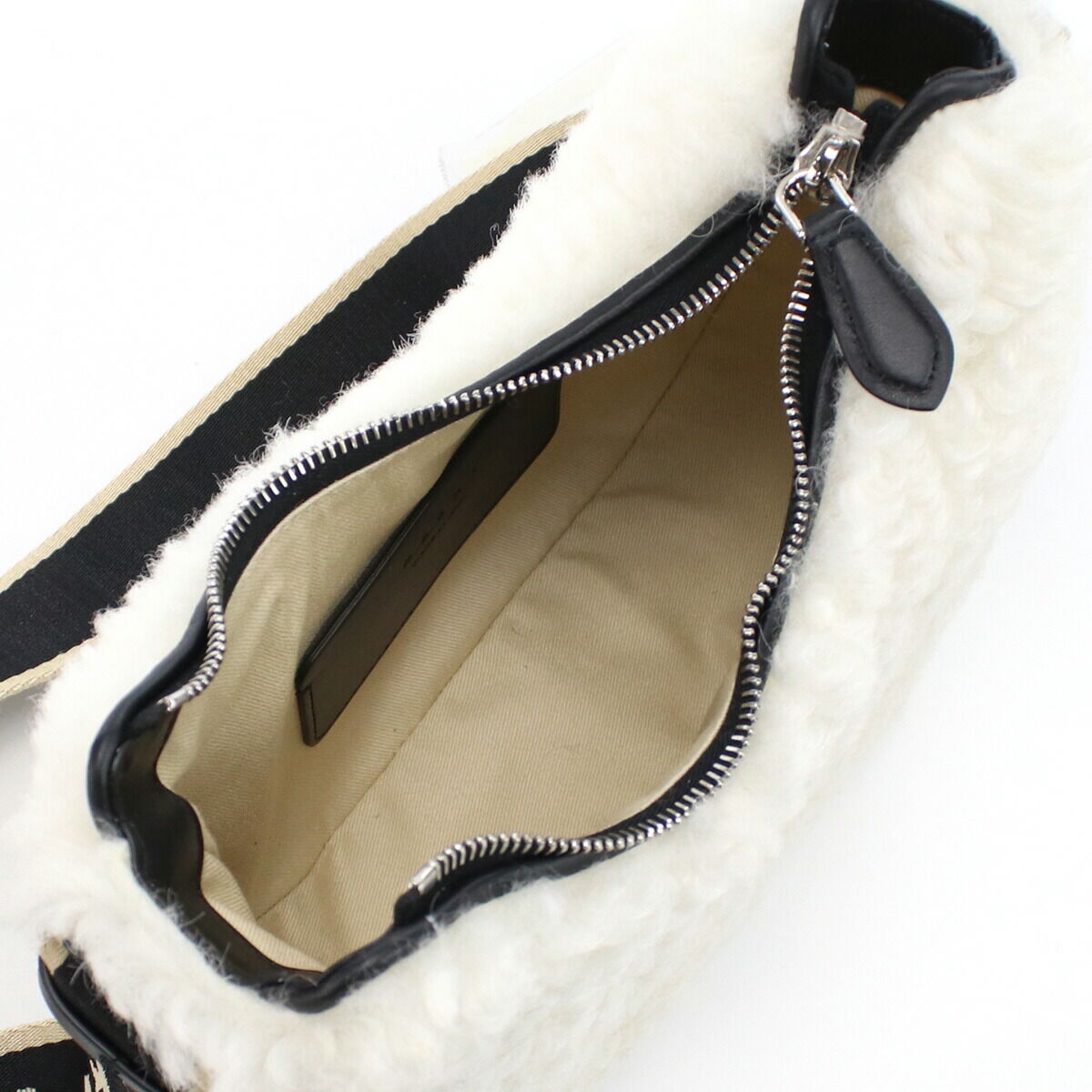 マルニ MARNI 斜め掛け ショルダーバッグ ブランド もこもこ マルニ MARNI 斜め掛け ショルダーバッグ ブランド もこもこ