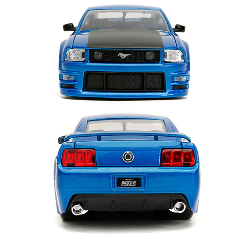 BTM 2006 Ford Mustang GT ミニカー JADA DUB BTM 2006 FORD MUSTANG GT WHITE 3dCARBON 1:24