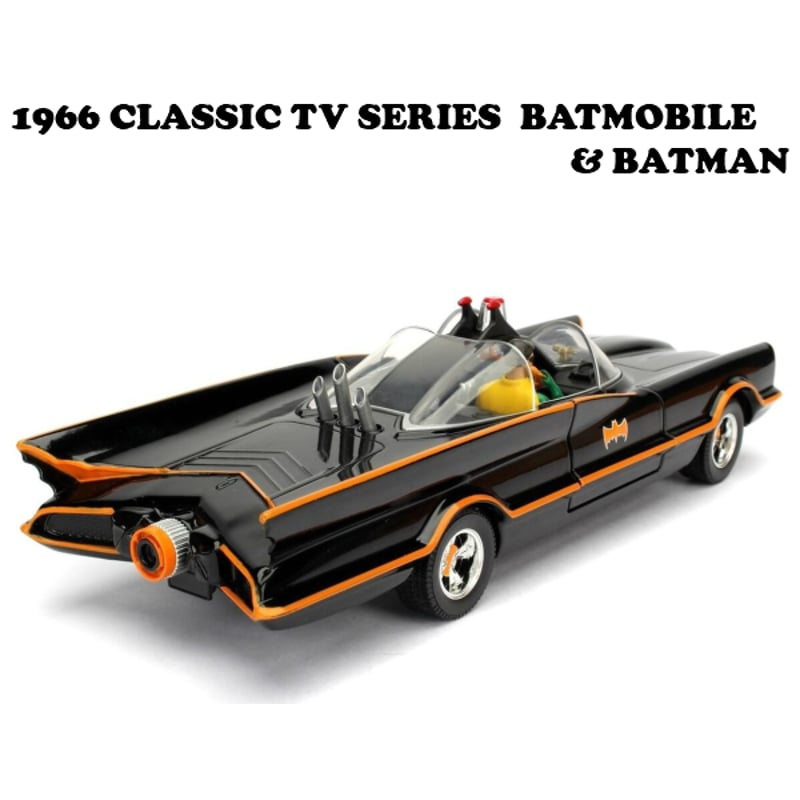 1:24 1966 CLASSIC TV Series BATMOBILE W/BATMAN【...