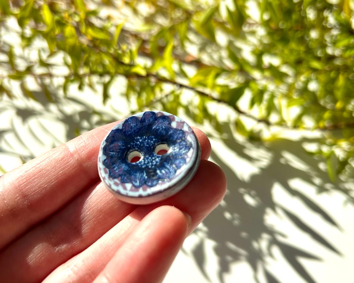 Heini Riitahuhta ヘイニ・リータフフタ / Koru Nappi コルナッピ