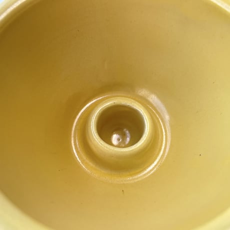 Kupittaan Savi 陶器製 キャンドルホルダー イエロー