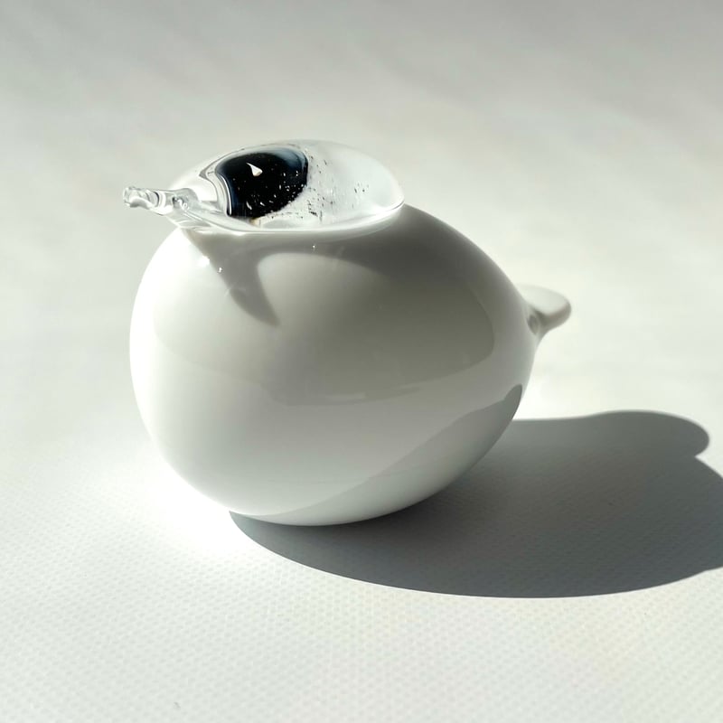 Nuutajarvi Oiva Toikka Puffball 白 / オイバ・トイッカ バー Nuutajarvi Oiva Toikka Puffball 白 / オイバ・トイッカ バー