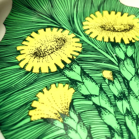 ARABIA エステリトムラ Botanica Tussilago farfara フキタンポポ