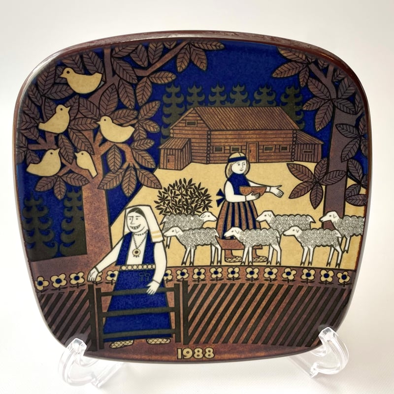 【希少】ARABIA ライヤ・ウオシッキネン キャニスター 希少】ARABIA ライヤ・ウオシッキネン キャニスター - メルカリ