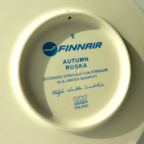 限定 FINNAIR×ARABIA Heljä Liukko-Sundström 秋のプレート ヘルヤ