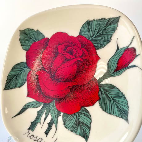 ARABIA エステリトムラ Botanica Rosa Baccara 赤いバラ