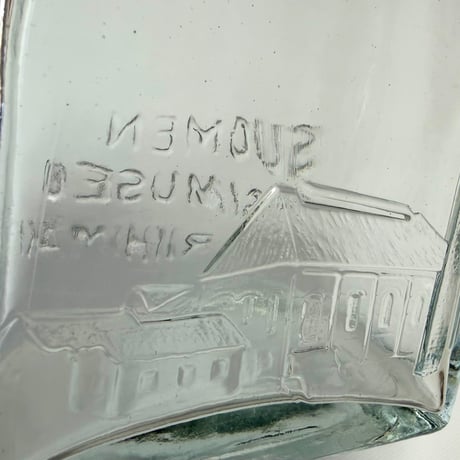 SUOMEN LASIMUSEO RIIHIMAKI  リーヒマキ　ガラスミュージアム　記念ボトル