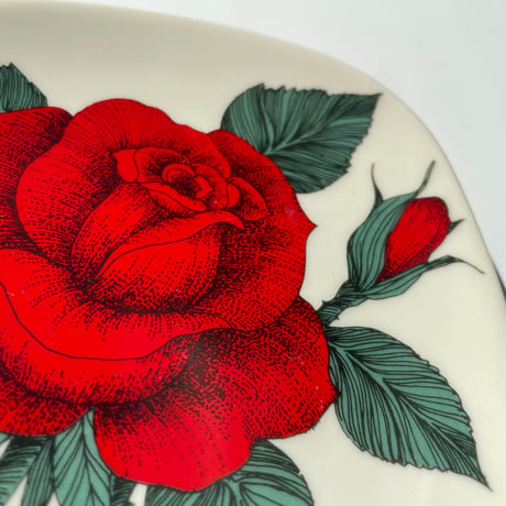 ARABIA エステリトムラ Botanica Rosa Baccara 赤いバラ