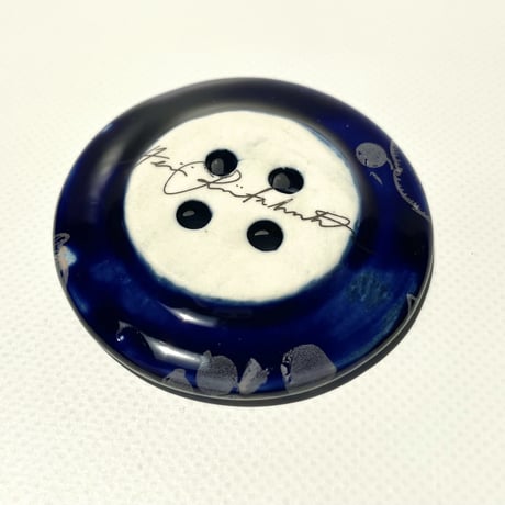 Heini Riitahuhta  Koru Nappi バード ＊11 / 4つ穴