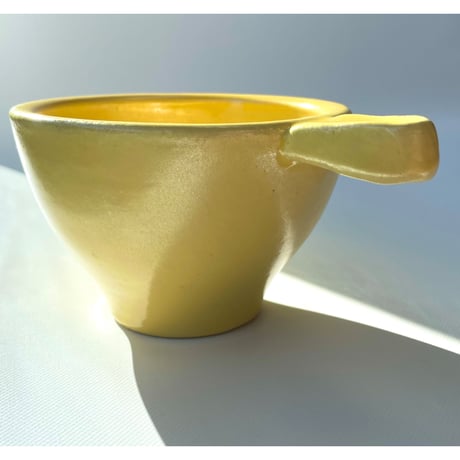 Kupittaan Savi 陶器製 キャンドルホルダー イエロー
