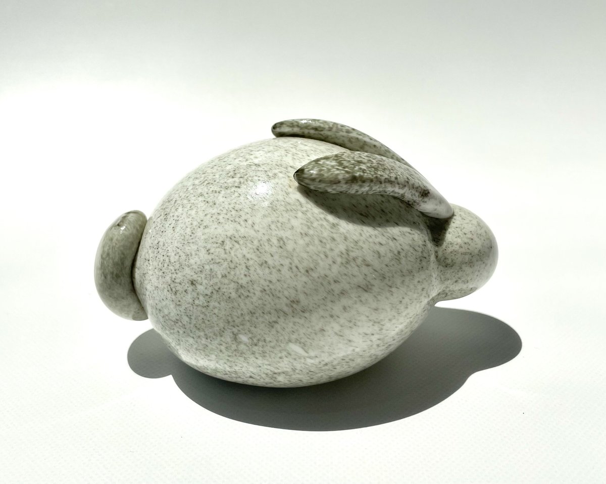 ヌータヤルヴィ　インケリ　トイッカ　チンチラ(うさぎ) ペーパーウェイト ヌータヤルヴィ インケリ トイッカ チンチラ(うさぎ) ペーパーウェイト