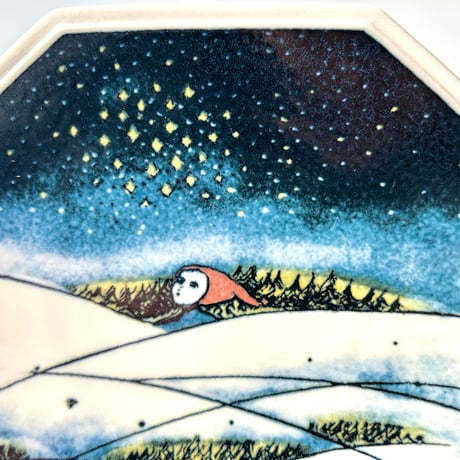 限定 FINNAIR×ARABIA Heljä Liukko-Sundström  クリスマスのプレート トントゥ ヘルヤ ①