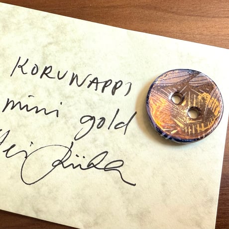 Heini Riitahuhta  Koru Nappi 小サイズ ゴールド③ / ヘイニ・リータフフタ コルナッピ
