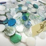 丸ガラスと材料の店