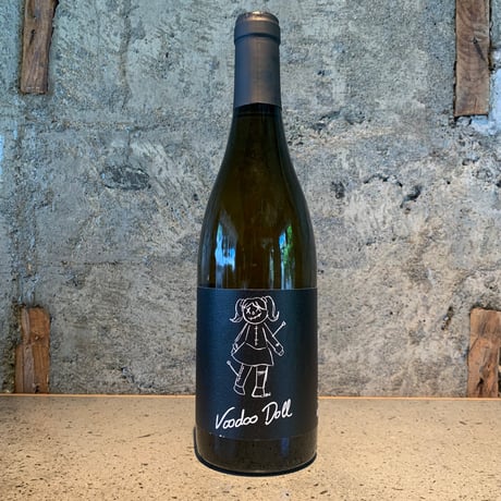 Voodoo Doll 2021／Okologisches Weingut Schmitt （エコロギッシェス・ヴァイングート・ シュミット）