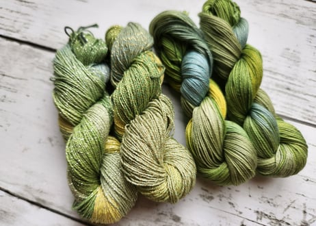 綿屋　わたや　椿 綿屋 わたや 椿 - メルカリ