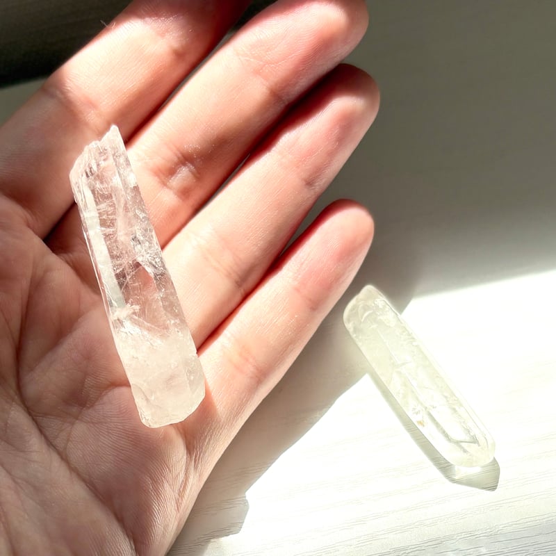 天然　水晶　開運　浄化 水晶 浄化 置物 クリスタル 開運 金運 白蛇 天然 水晶玉 40mm
