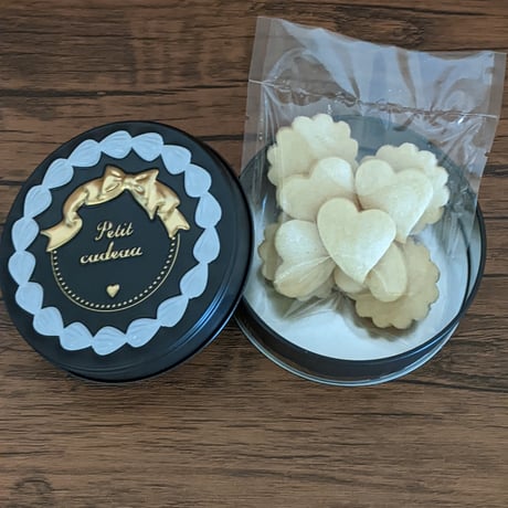 【卵不使用】よつ葉バターのクッキー　ショコラ缶（お菓子のミカタ）セット