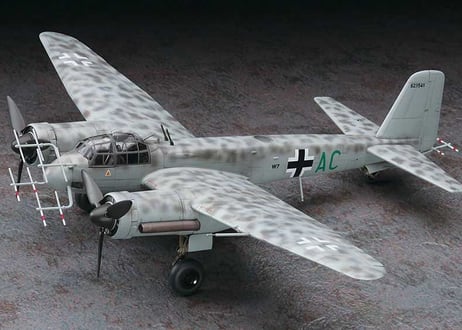 ハセガワ 1/72 航空機 E32 ユンカース Ju88G-6 “ナハトイェーガー”  ドイツ空軍夜間戦闘機