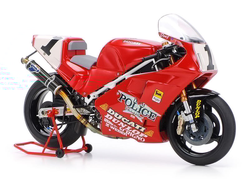 タミヤ 1/12 ドゥカティ888 完成品 タミヤ 1/12 オートバイ No.63 ドゥカティ 888 スーパーバイク