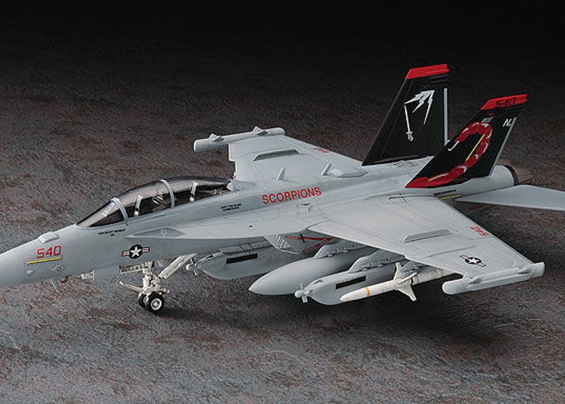 ハセガワ 1/72 航空機 E38 EA-18G グラウラー アメリカ海軍艦上 ハセガワ 1/72 航空機 E38 EA-18G グラウラー アメリカ海軍艦上