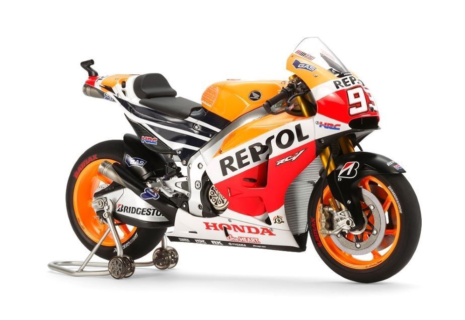 タミヤ 1/12 オートバイ No.130 レプソル Honda RC213V '14 | ウ...