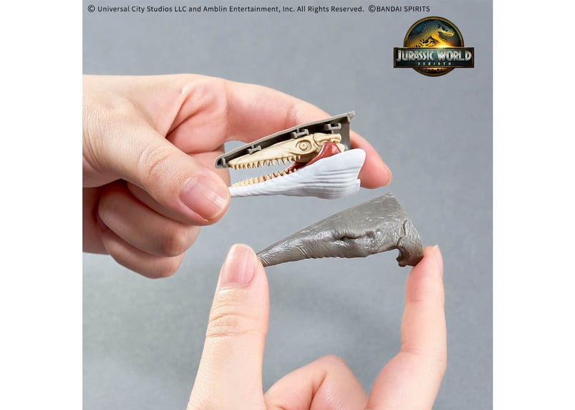 【塗装済完成品】即購入歓迎　バンダイ　モササウルス　プラモデル バンダイ プラノサウルス JURASSIC WORLD モササウルス