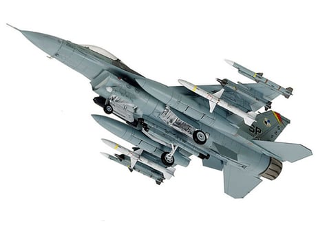 タミヤ 1/72 ウォーバードコレクション No.88 ロッキード マーチン F-16CJ [ブロック50] ファイティング ファルコン（フル装備仕様）