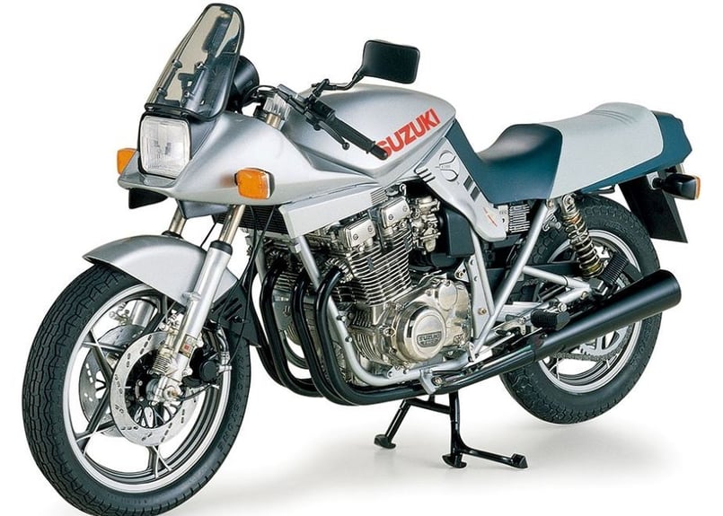 タミヤ 1/6 オートバイ No.25 スズキGSX1100Sカタナ | ウエサカ模型店