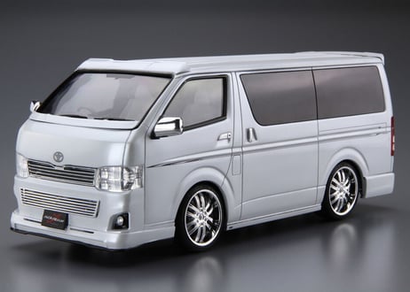 アオシマ 1/24 ザ･チューンドカー No.28 シルクブレイズ TRH200V ハイエース VerⅢ '10（トヨタ）【絶版】