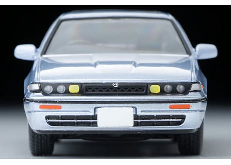 トミーテック 1/64 TLV-N319a 日産 セフィーロ クルージング（パープリッシュシルバー）90年式