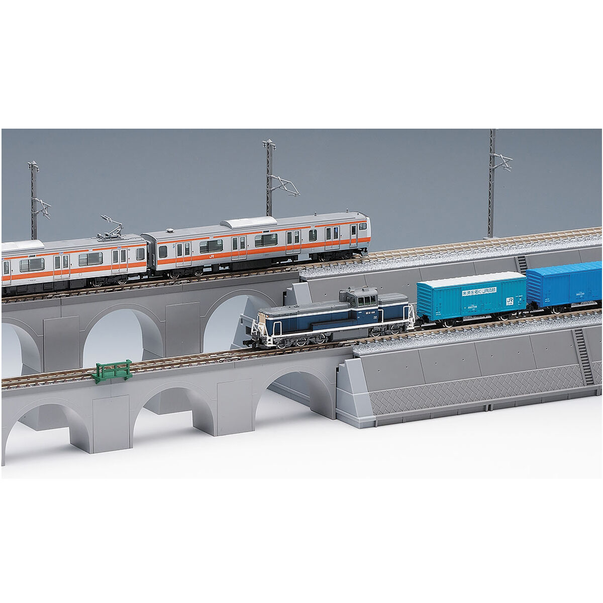 ジャンク品 TOMIX ワイド PC レール 築堤 ワイドレール用築堤セット｜製品情報｜製品検索｜鉄道模型