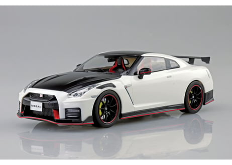 アオシマ 1/24 楽プラ スナップカー No.02-BW R35 NISSAN GT-R NISMO Special edition 2022 ブリリアントホワイトパール