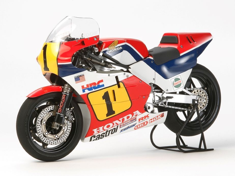 タミヤ 1/12 Honda NSR500 1984 #3T未開封 完成品 タミヤ 1/12 オートバイ No.121 Honda NSR500 '84 | ウエサカ模型店