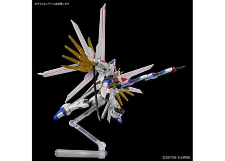バンダイ HGCE-250 1/144 マイティーストライクフリーダムガンダム