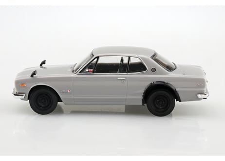 アオシマ 1/32 楽プラ スナップキット No.16-SV ニッサン C10 スカイライン 2000GT-R(シルバー)