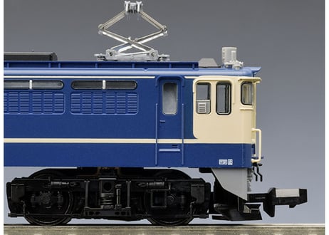 TOMIX 7176 JR EF65-2000形電気機関車(復活国鉄色)