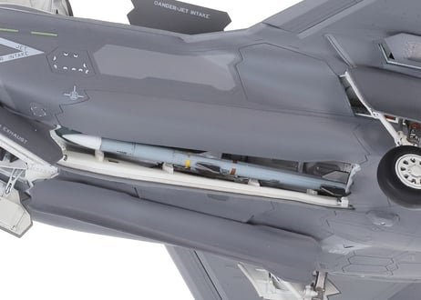 タミヤ 1/72 ウォーバードコレクション No.93 ロッキード マーチンF-35B ライトニングII
