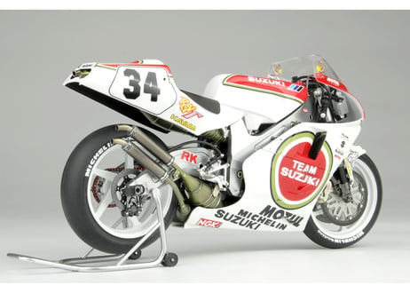 プラッツ（BEEMAX）1/12 スズキ RGV-Γ (XR79) 1993 WGP500 チャンピオン