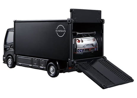 タカラトミー トミカプレミアム tomicaトランスポーター 日産 NISSAN GT-R NISMO Special edition