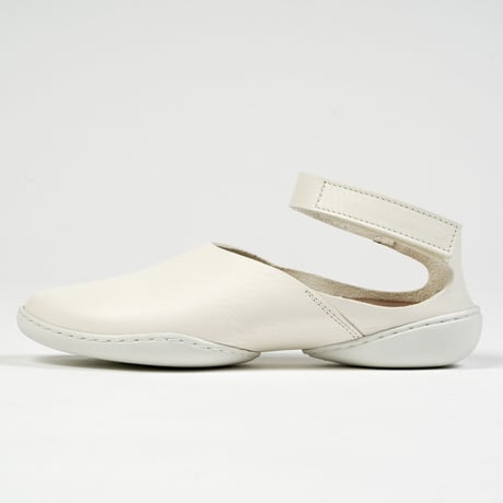 trippen　Pan White