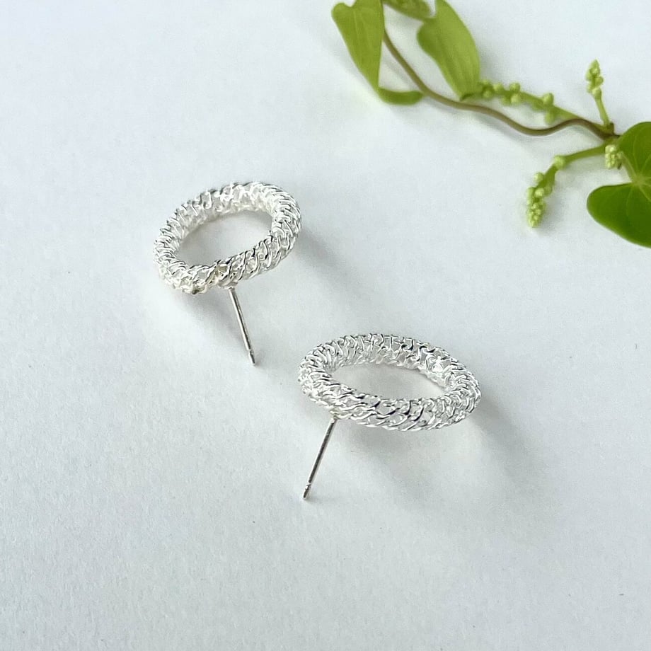 6300e25ab821560bf124a8ce