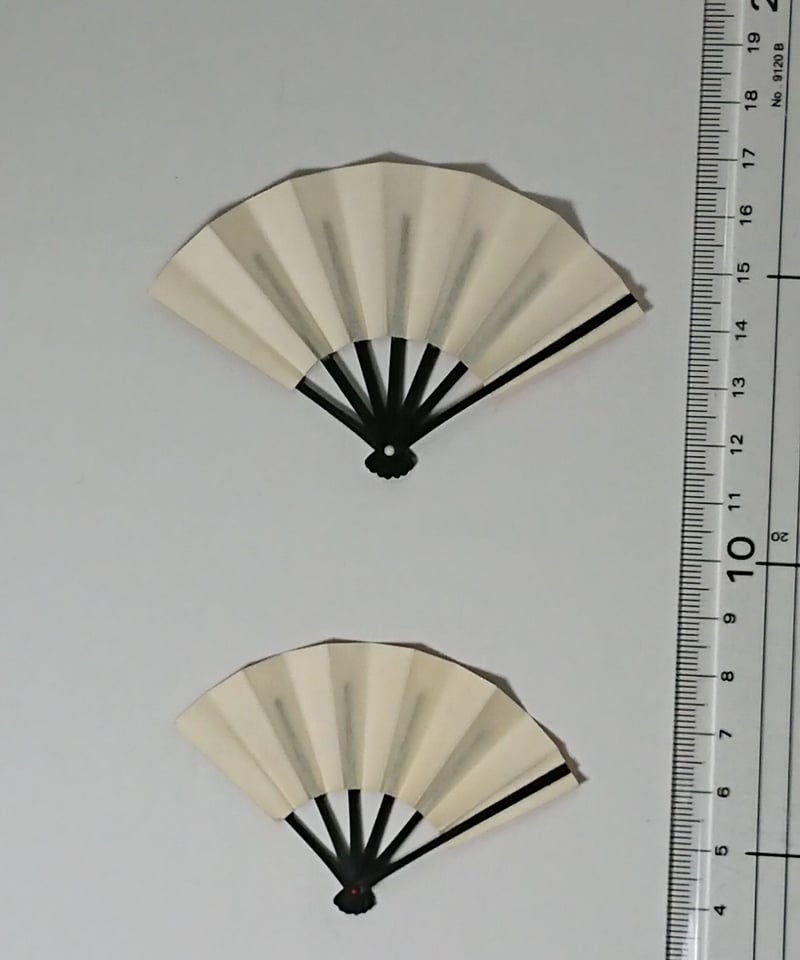 梅子さま専用 扇 梅柄 4.5センチ 5.5センチ | doll .wakolab STORE