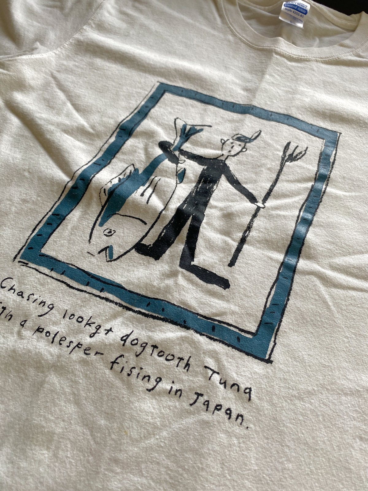 MADOGATARI展 × スポーツ報知 tシャツ MADOGATARI展 Tシャツ レディース - メルカリ