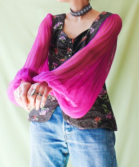 【tiny yearn】Euro Balloon Sleeve Metallic Tops