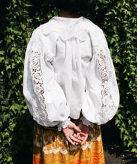 【Seek an nur】Vintage Romanian Cutwork Lace Blouse