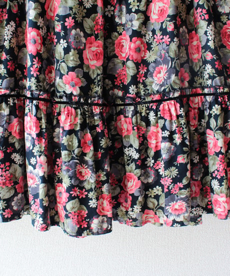 【Seek an nur】German Floral Tiered Maxi Skirt